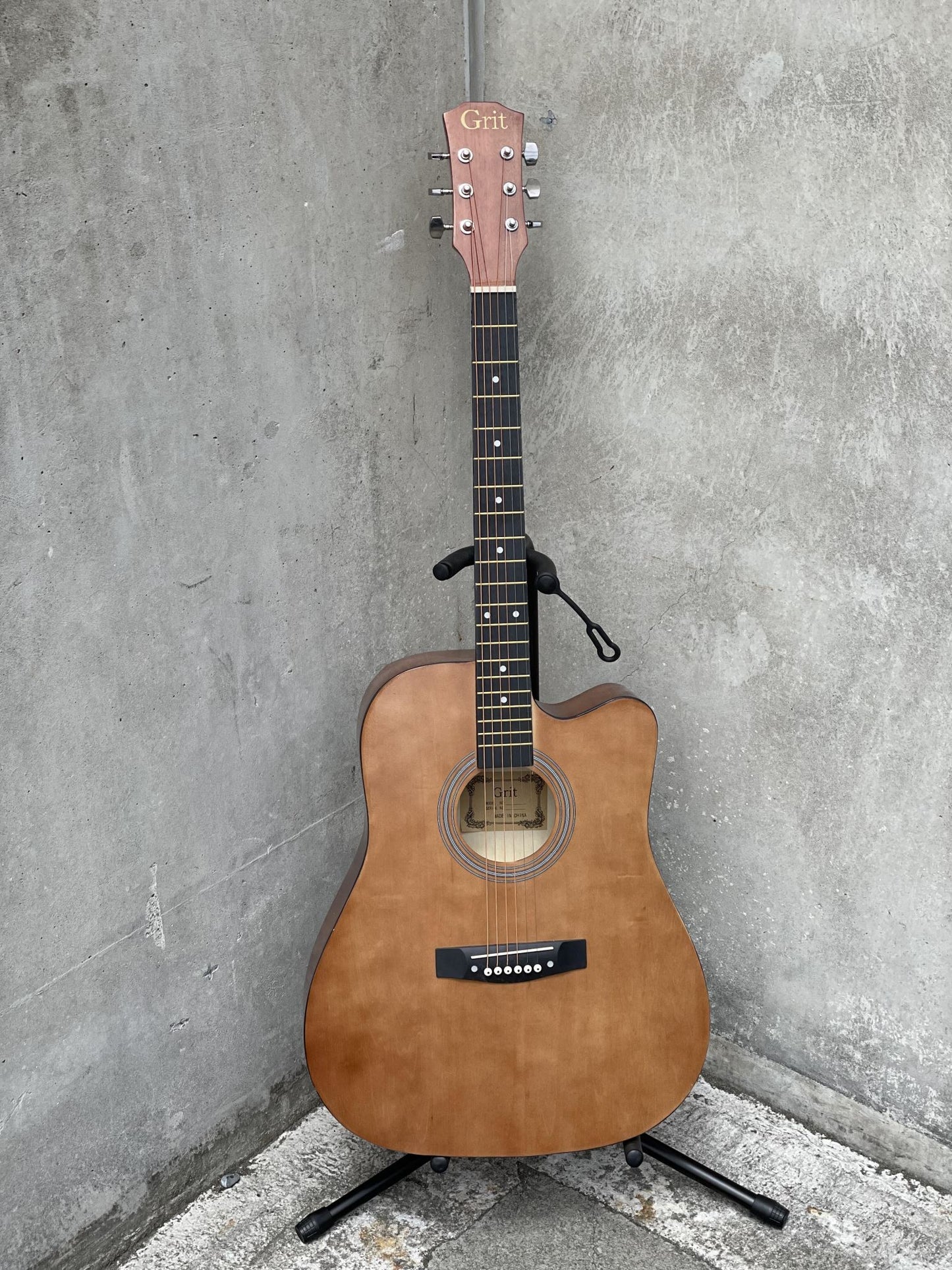 41" Brown Wooden Acoustic Guitar