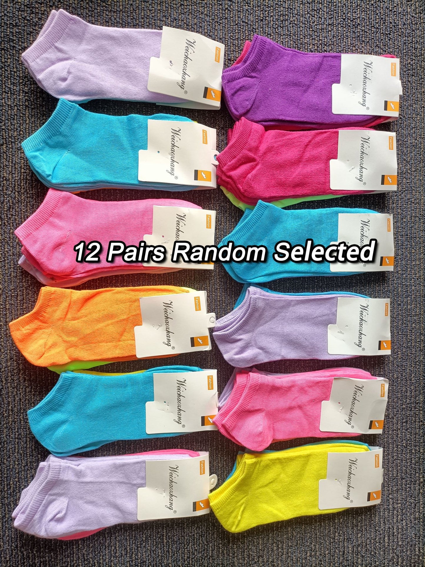 Candy_Socks_12_SNPYED264GLW.jpg