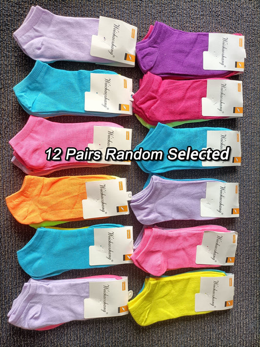Candy_Socks_12_SNPYED264GLW.jpg