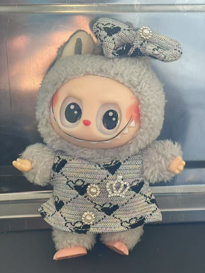 1 pcs 17cm Labubu first and second generation universal fashion mini doll clothing